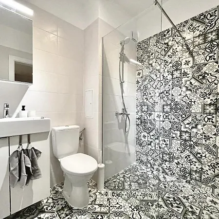Scandinavian Airy In Business Area & Airport * Sofia